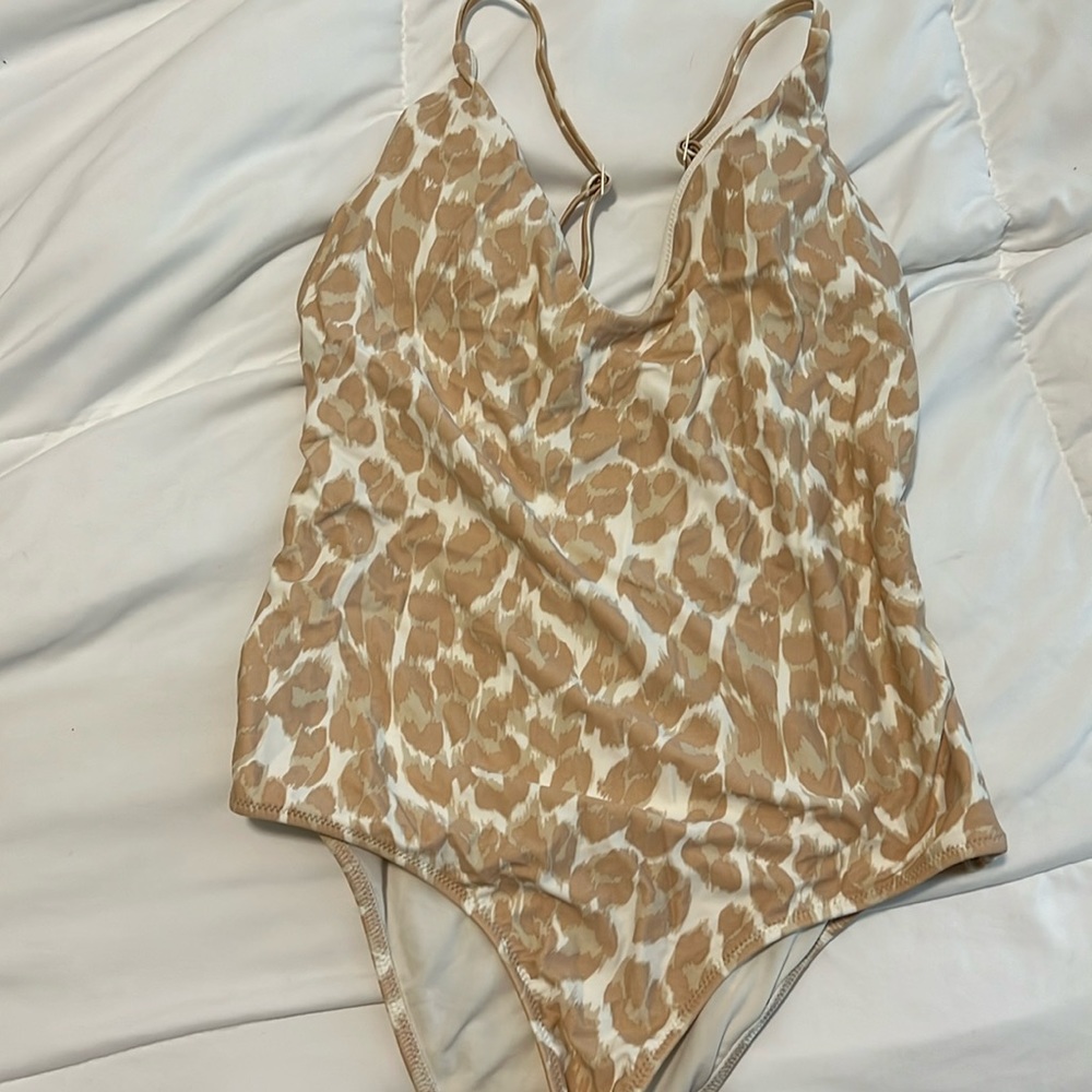 Women’s aerie one piece swimsuit